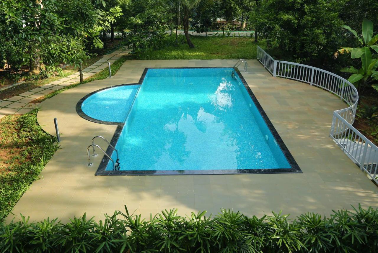 Once Upon The River, Aluva - Near Cochin International Airport Kochi Exterior photo